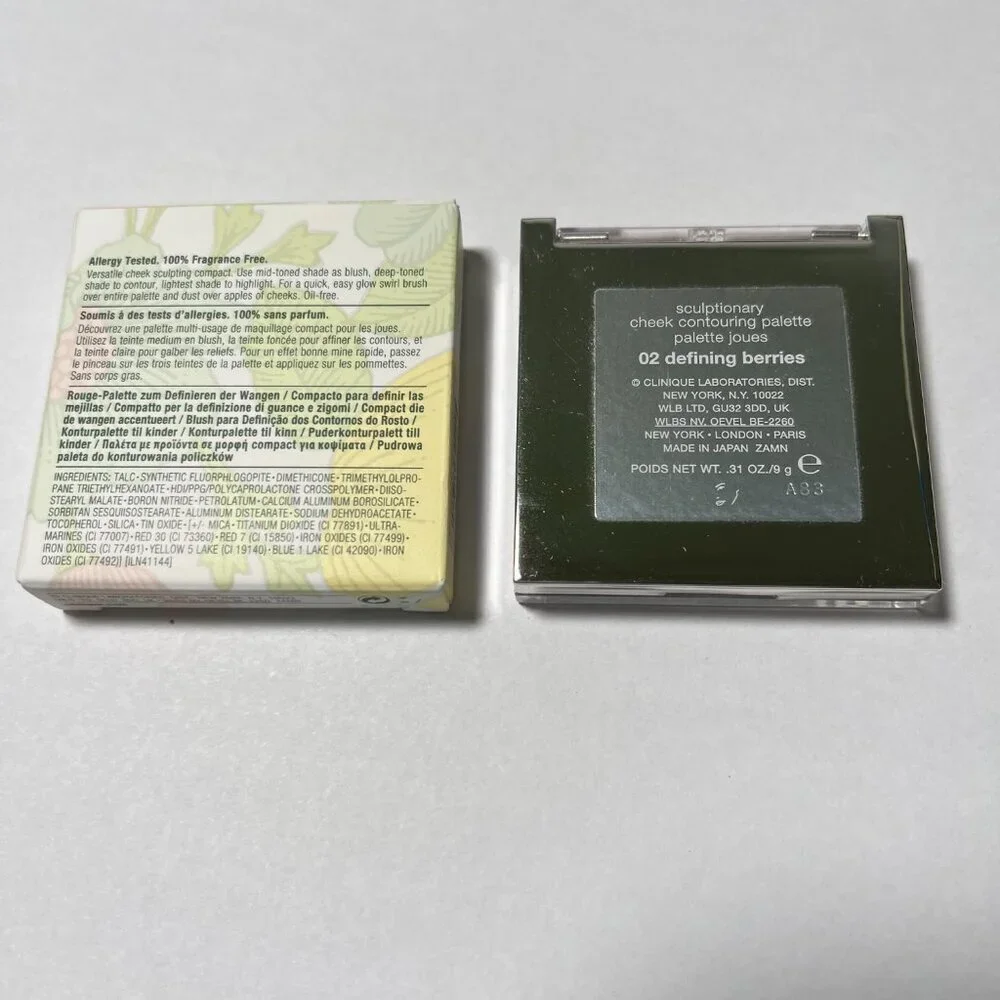 Clinique Sculptionary Cheek Contouring Palette Shade 02 Defining BERRIES Blush